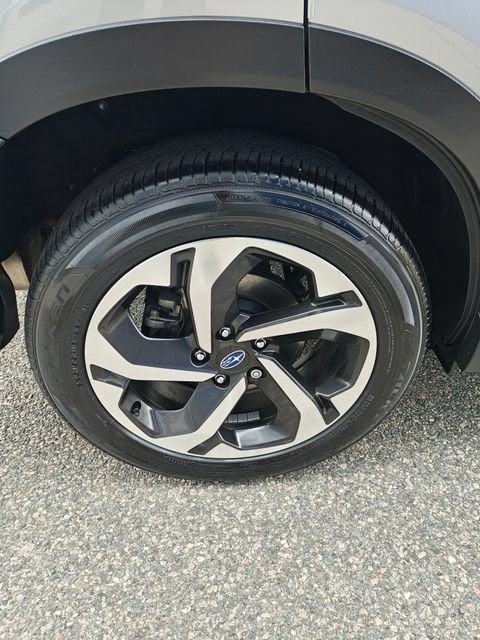 2023 Subaru Forester Touring CVT