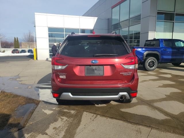 2021 Subaru Forester Touring CVT