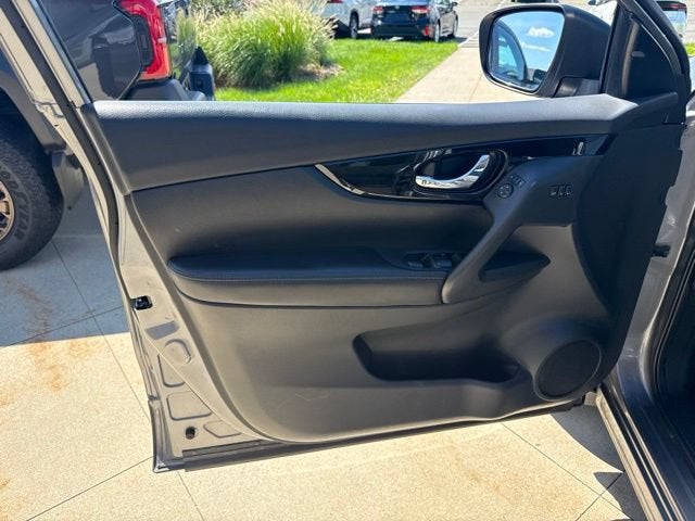 2022 Nissan Rogue Sport AWD SV