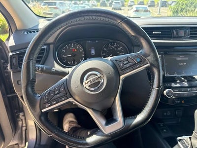 2022 Nissan Rogue Sport AWD SV