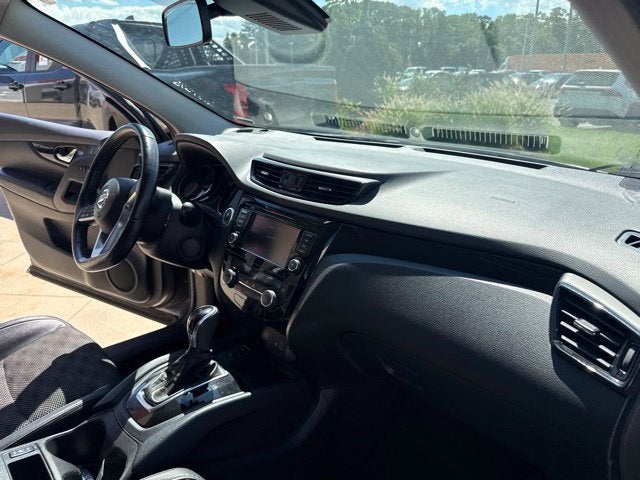 2022 Nissan Rogue Sport AWD SV