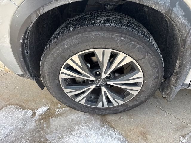 2023 Nissan Rogue AWD SV