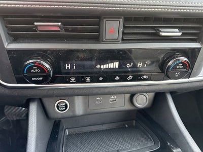 2023 Nissan Rogue AWD SV