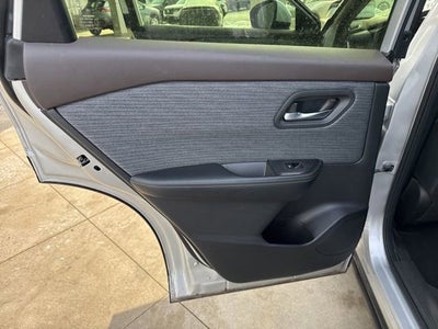 2023 Nissan Rogue AWD SV