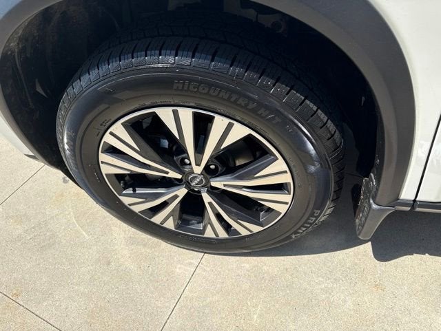 2023 Nissan Rogue AWD SV