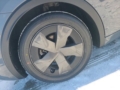 2023 Toyota Prius LE