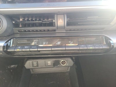 2023 Toyota Prius LE