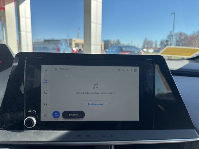 2025 Toyota Prius LE