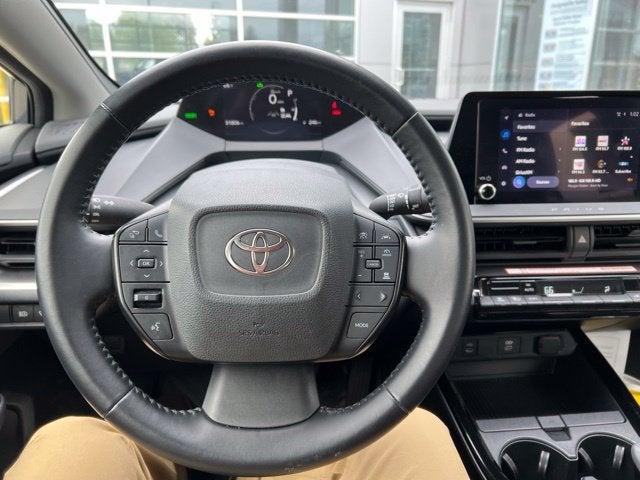2025 Toyota Prius LE