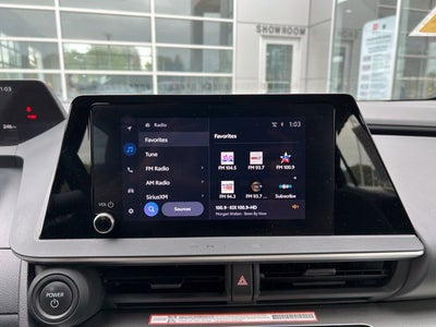 2025 Toyota Prius LE