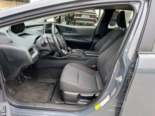 2025 Toyota Prius LE