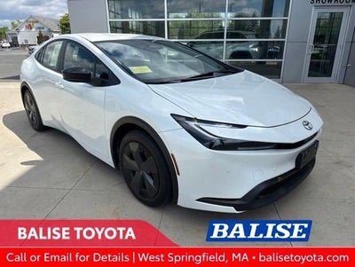 2025 Toyota Prius LE