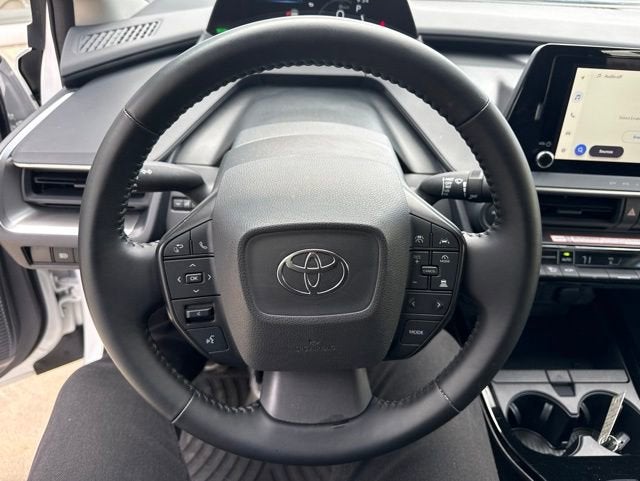 2025 Toyota Prius LE