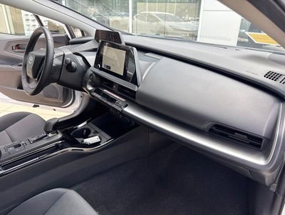 2025 Toyota Prius LE