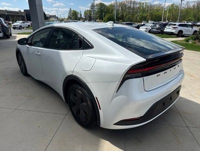 2025 Toyota Prius LE