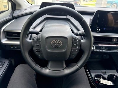 2025 Toyota Prius LE