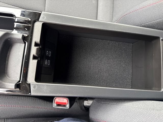 2024 Toyota Prius Prime SE