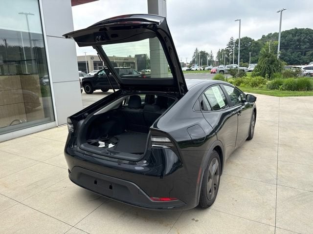 2024 Toyota Prius Prime SE