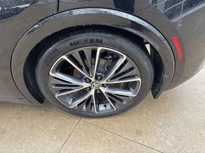 2024 Toyota Prius Limited AWD