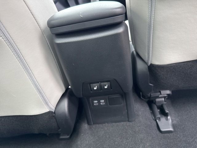 2024 Toyota Prius Limited AWD