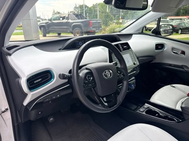 2022 Toyota Prius XLE