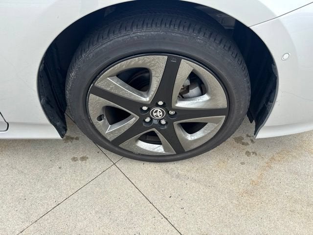 2022 Toyota Prius XLE