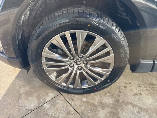 2023 Toyota Venza Limited AWD