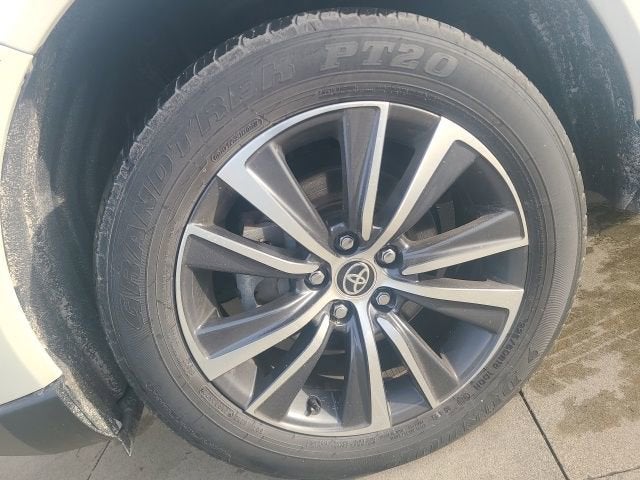 2022 Toyota Venza LE AWD