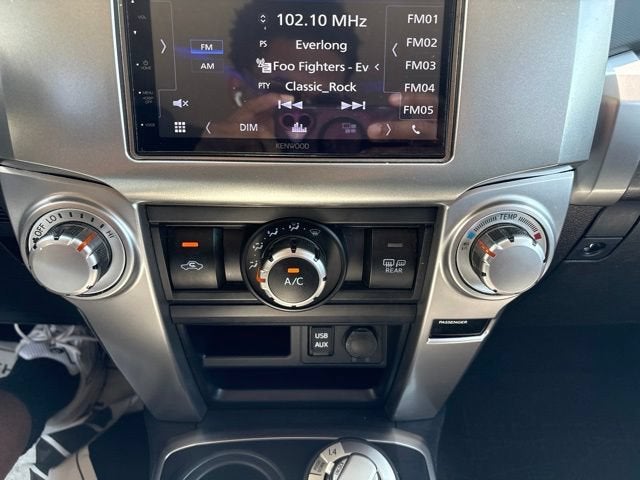 2019 Toyota 4Runner SR5 4WD