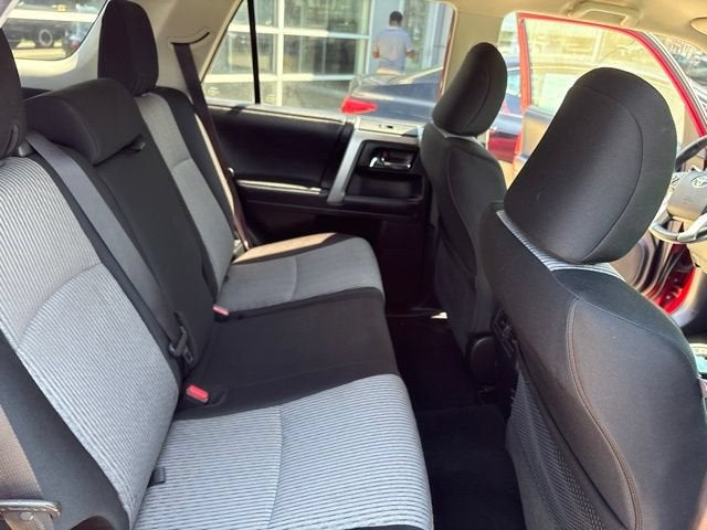 2019 Toyota 4Runner SR5 4WD