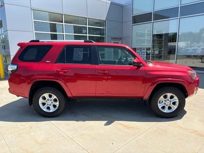 2019 Toyota 4Runner SR5 4WD