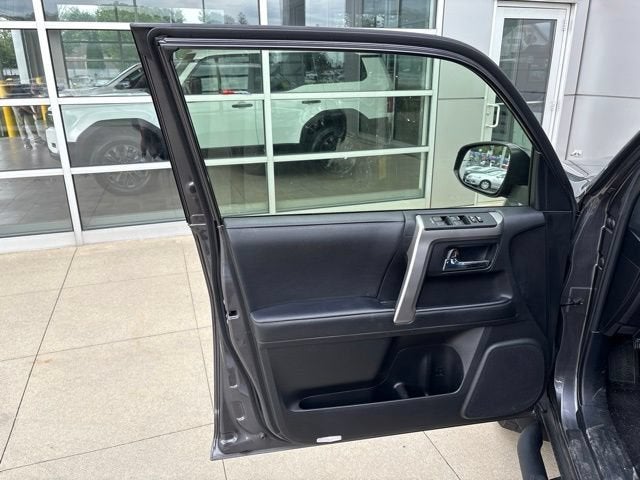 2023 Toyota 4Runner SR5 2WD