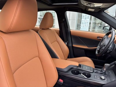 2025 Lexus IS IS 350 F SPORT Design AWD