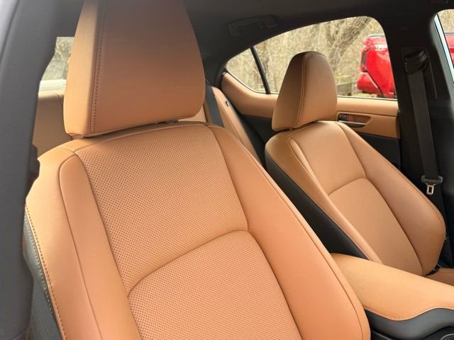 2025 Lexus IS IS 350 F SPORT Design AWD