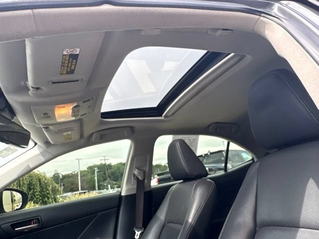 2018 Lexus IS IS 300