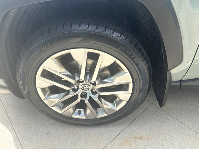 2019 Toyota RAV4 XLE Premium AWD