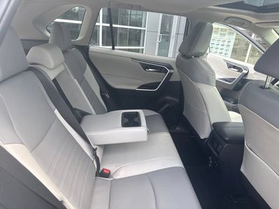 2019 Toyota RAV4 XLE Premium AWD