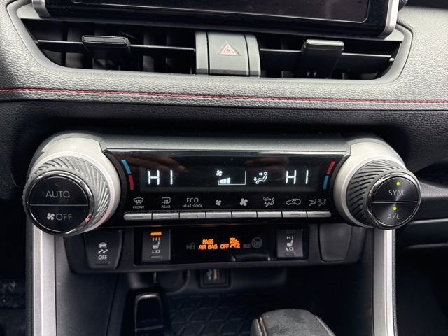 2024 Toyota RAV4 Prime SE