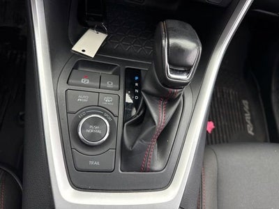 2024 Toyota RAV4 Prime SE