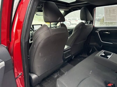 2024 Toyota RAV4 Prime SE