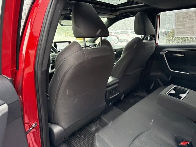 2024 Toyota RAV4 Prime SE