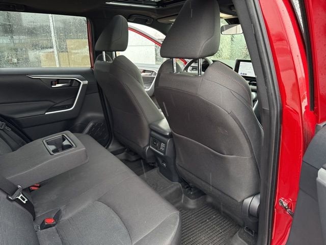 2024 Toyota RAV4 Prime SE