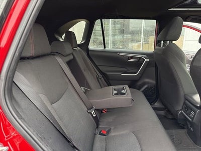 2024 Toyota RAV4 Prime SE