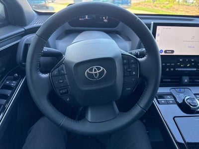 2025 Toyota bZ4X XLE AWD
