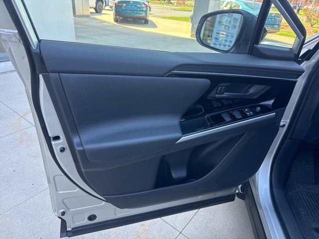 2025 Toyota bZ4X XLE AWD