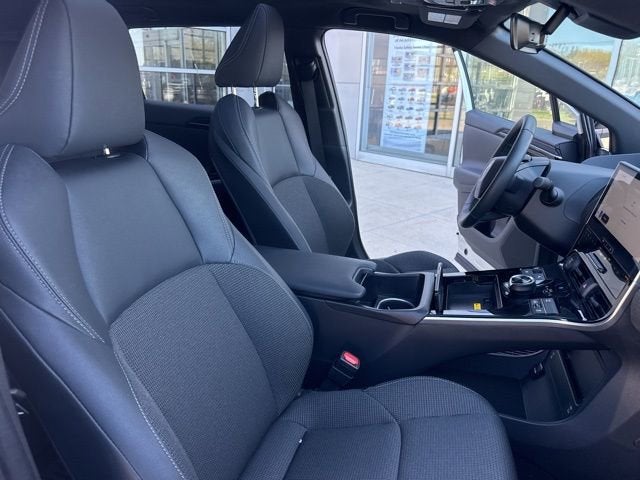 2025 Toyota bZ4X XLE AWD