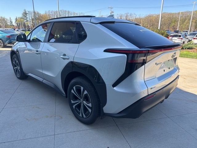 2025 Toyota bZ4X XLE AWD