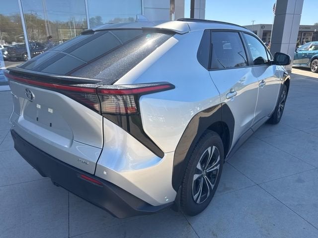 2025 Toyota bZ4X XLE AWD