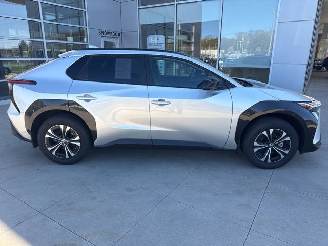 2025 Toyota bZ4X XLE AWD