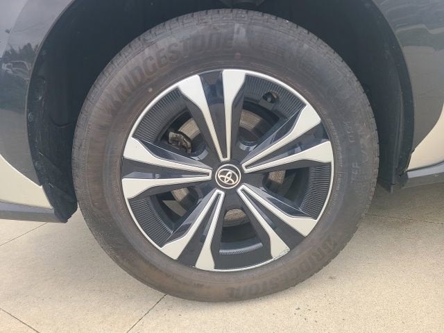 2024 Toyota bZ4X XLE AWD